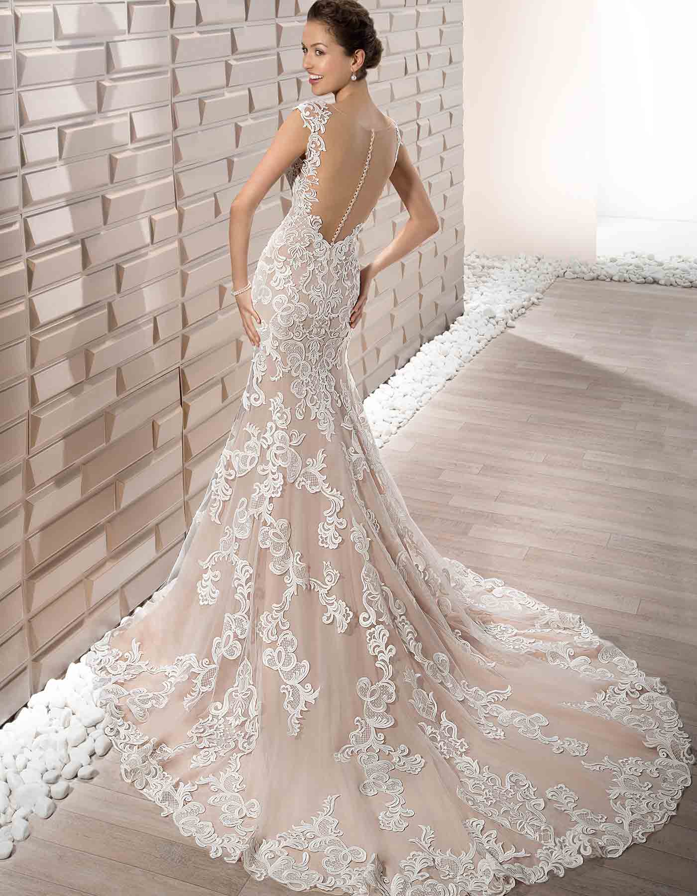 Lace wedding dress, 713 Demetrios, Melbourne