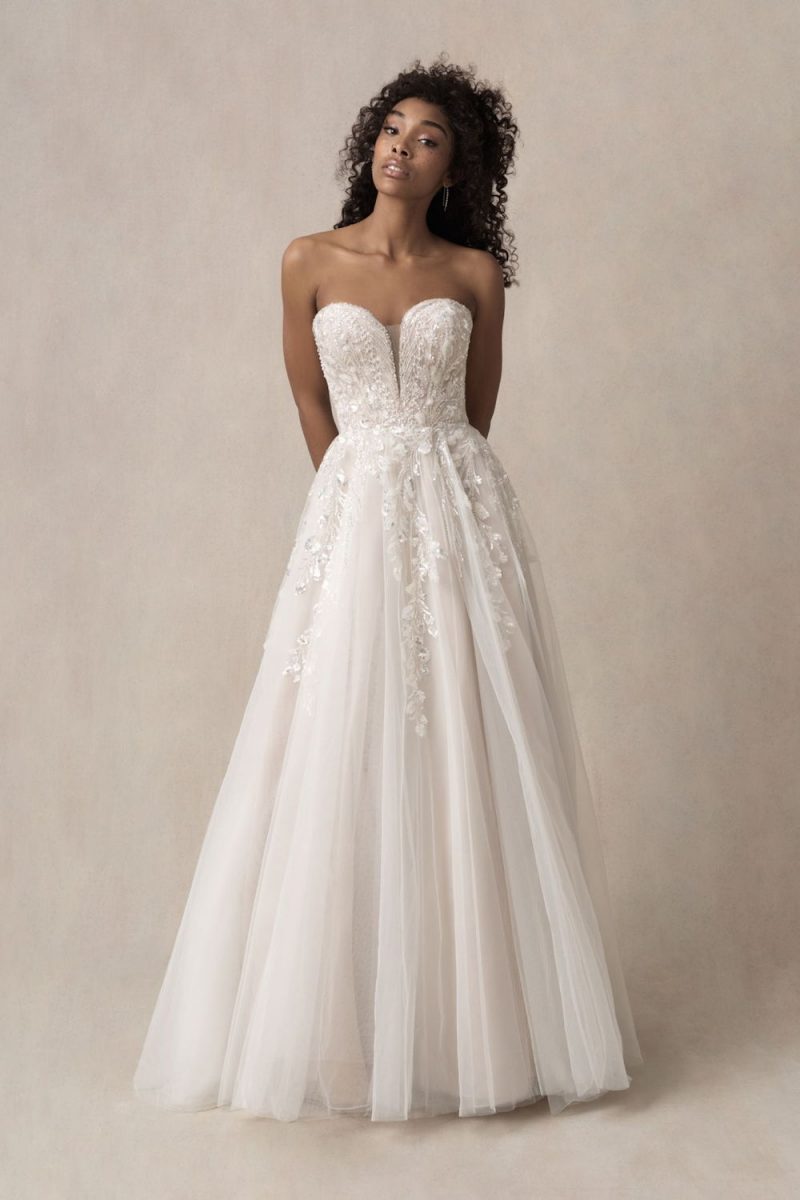 9852 Allure Bridal Gown