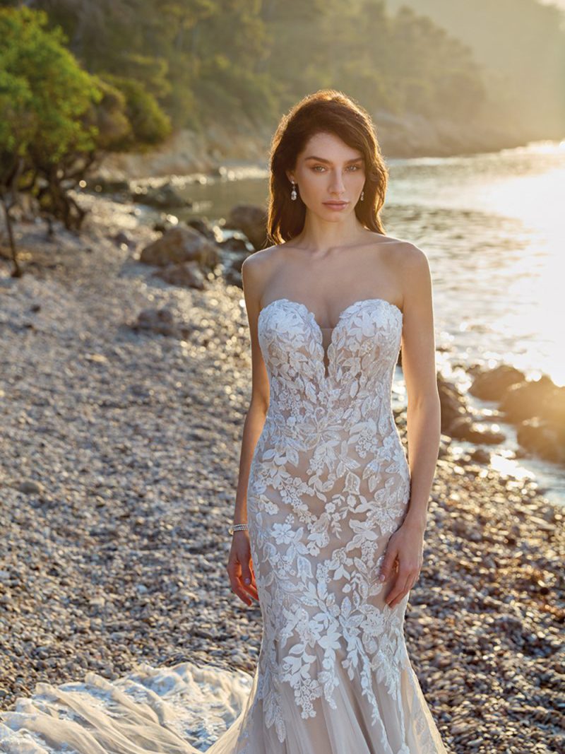 Nicolina wedding gown